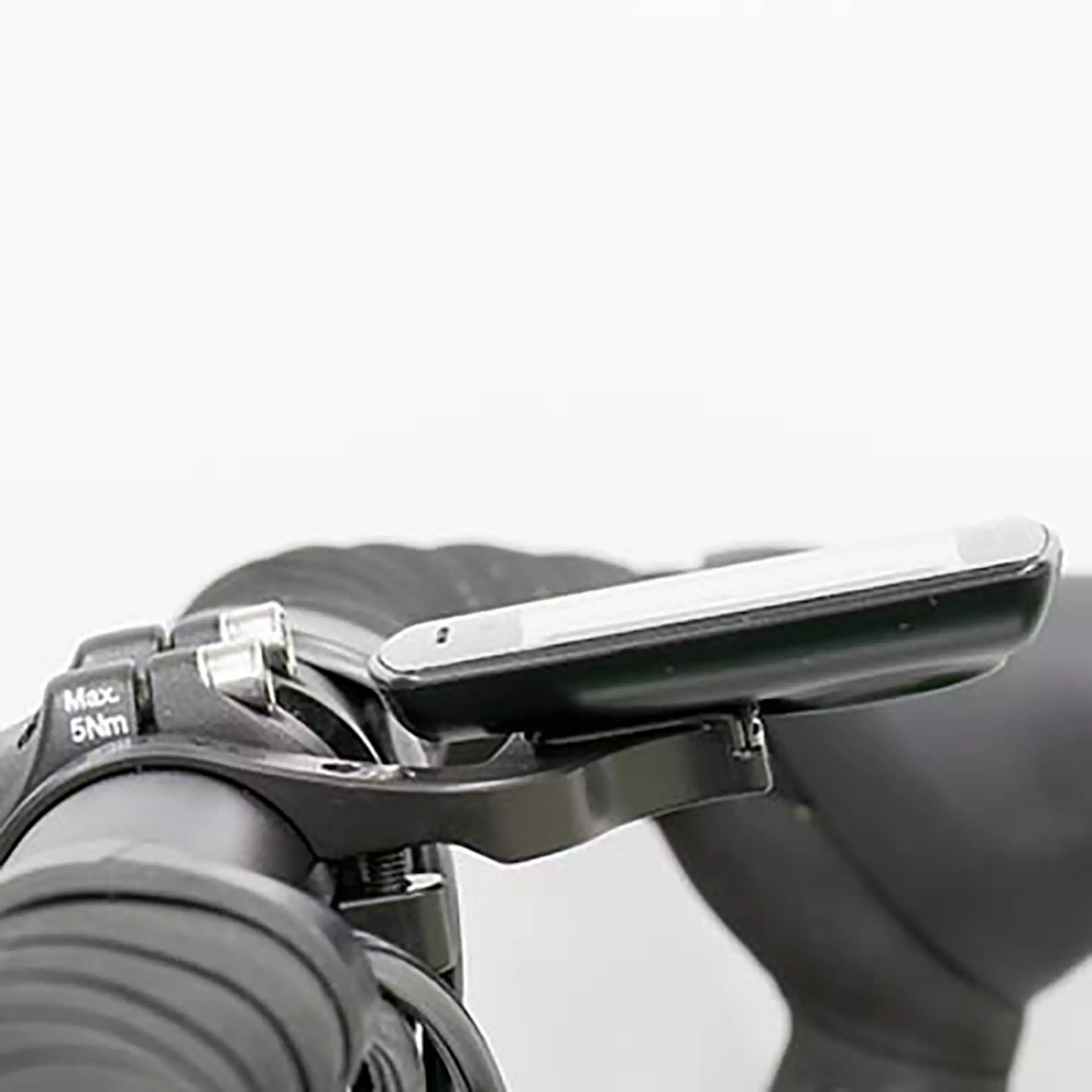 Cateye Padrone CC-PA100W Stealth Edition Bike Computer Incl. Out-Front Handlebar Mount 6 Cateye Padrone CC-PA100W Stealth Edition Bike Computer Incl. Out-Front Handlebar Mount - Image 4