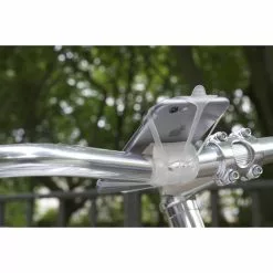 Finn Smartphone Mount Universal -Voimansiirron myyntiliike 8E8128814ABCDBDFACB73FECE39FE062