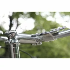 Finn Smartphone Mount Universal -Voimansiirron myyntiliike BF5DFE97C46765B3AACC8F9424AFADD2